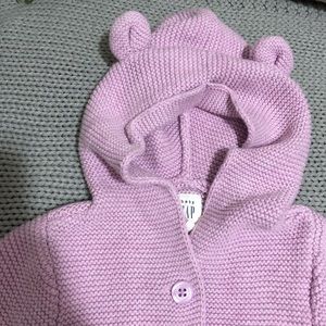 Baby gap cable knit sweater size 3-6 months